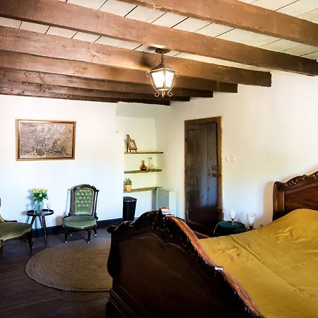 Belle Histoire * Voisey