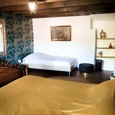 Belle Histoire Apartment