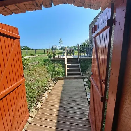 Belle Histoire * Voisey